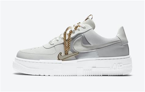 nike air force lichtgrijs|air force 1 sneaker gold.